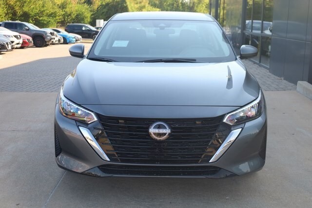 2025 Nissan Sentra SV photo 2