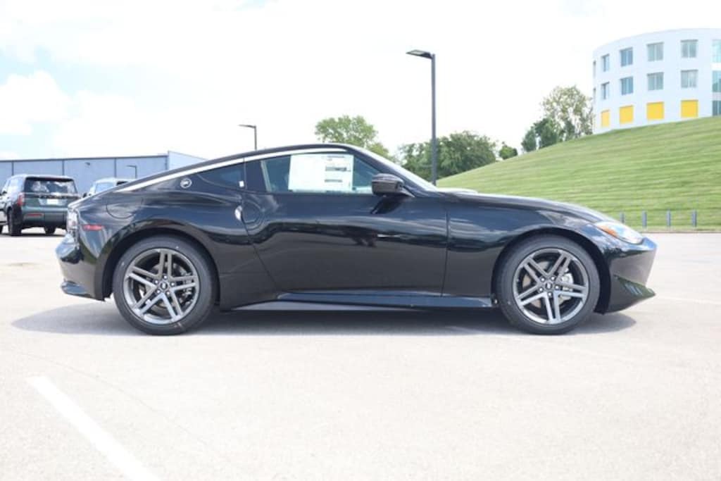 New 2027 Nissan Z Sport Coupe