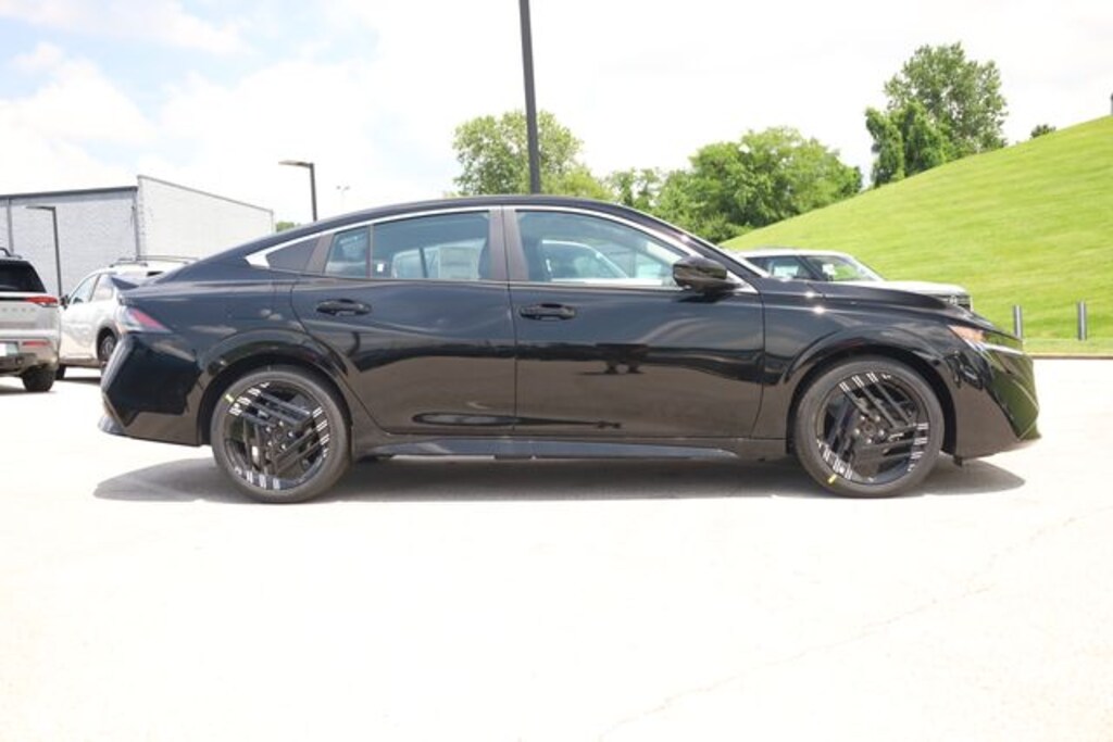 New 2026 Nissan Sentra SR Sedan