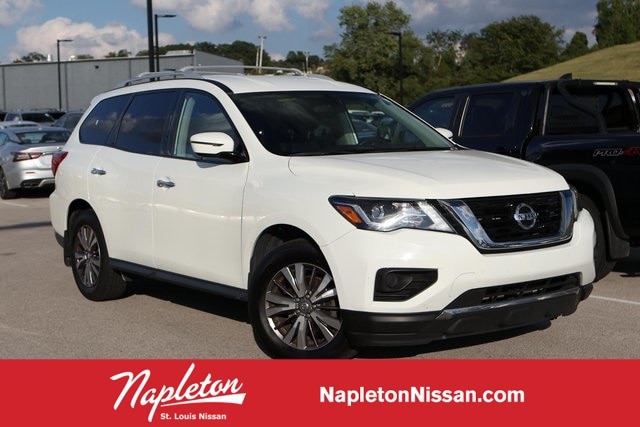 Used 2019 Nissan Pathfinder S with VIN 5N1DR2MM2KC649165 for sale in Saint Louis, MO