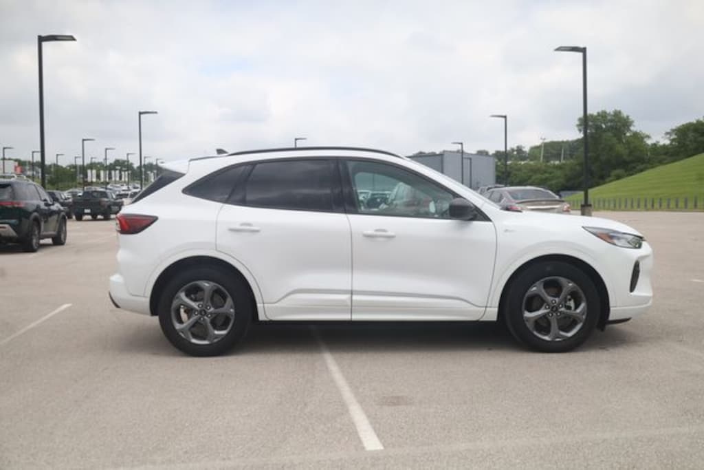 Used 2023 Ford Escape ST-Line SUV