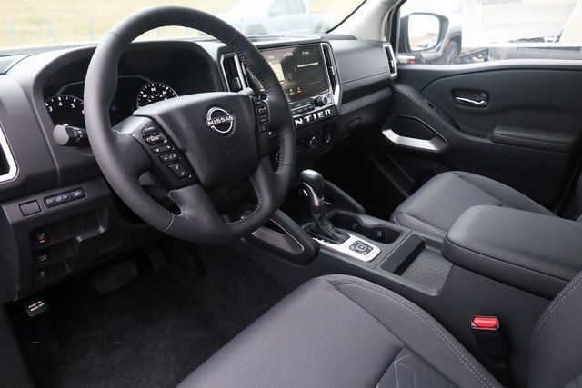2026 Nissan Frontier SV - Photo 12