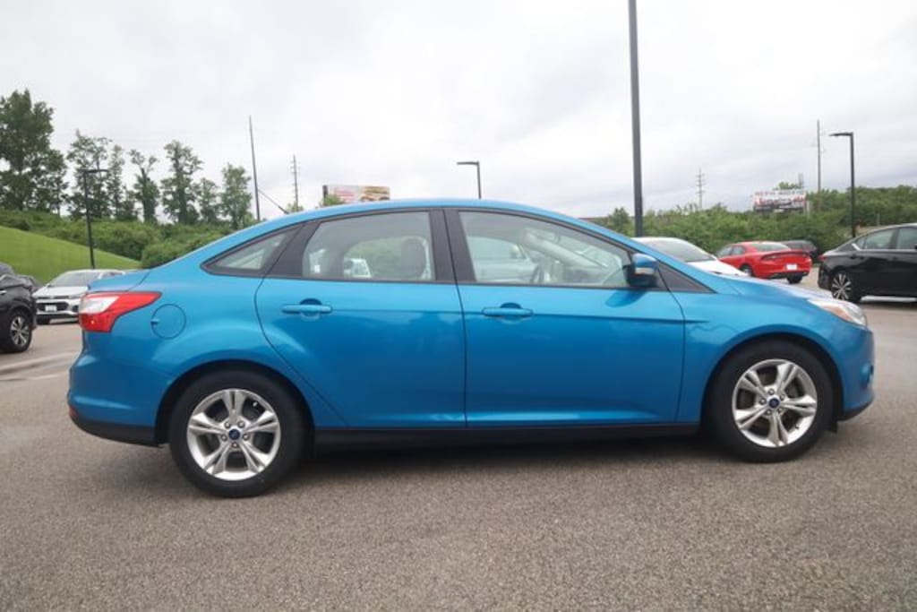 Used 2014 Ford Focus SE Sedan
