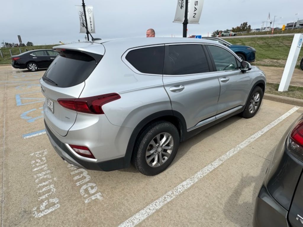 Used 2019 Hyundai Santa Fe SE 2.4 SUV