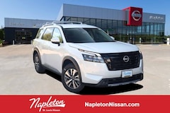 2025 Nissan Pathfinder SL SUV