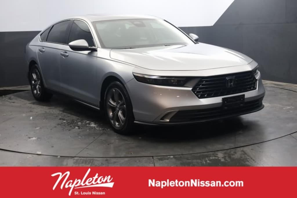 Used 2024 Honda Accord EX Sedan