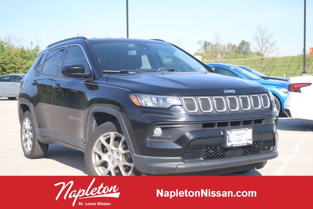 2022 Jeep Compass Latitude Lux