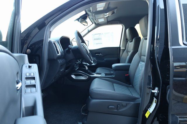 2026 Nissan Frontier SV - Photo 13