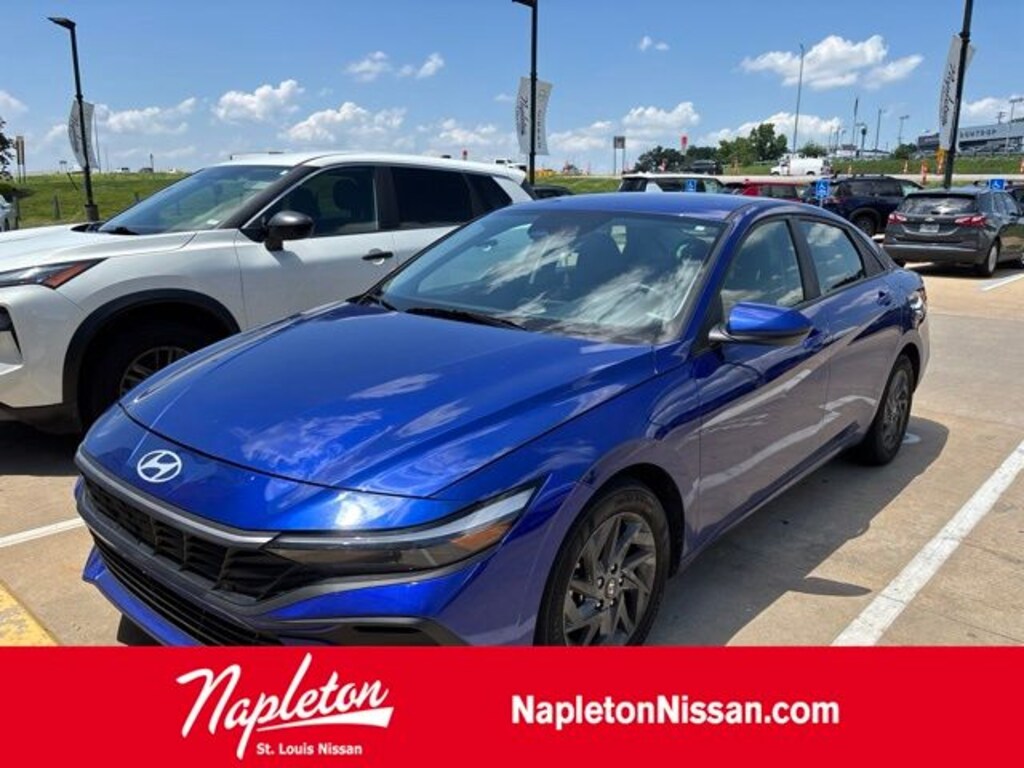 Used 2024 Hyundai Elantra SEL Sedan