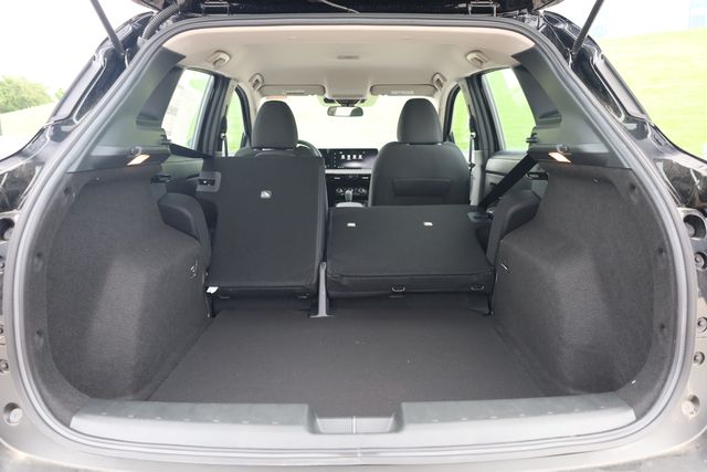 2026 Nissan KICKS S - Photo 26