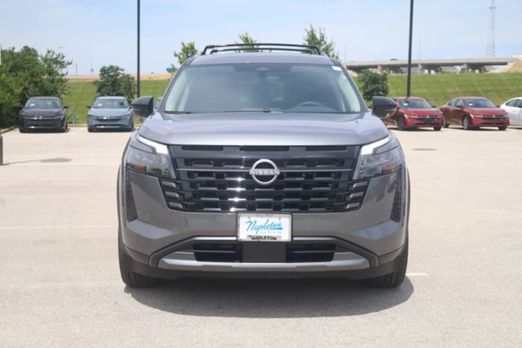 New 2026 Nissan Pathfinder SL SUV