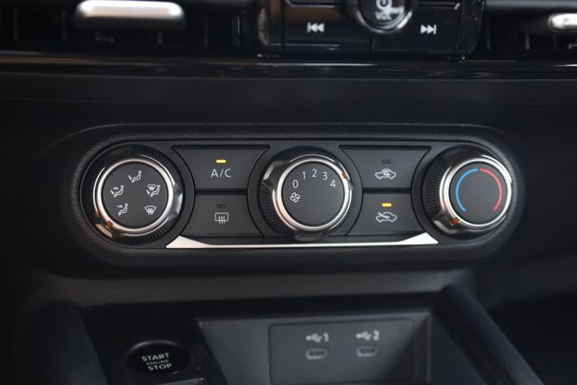 2026 Nissan KICKS S - Photo 18