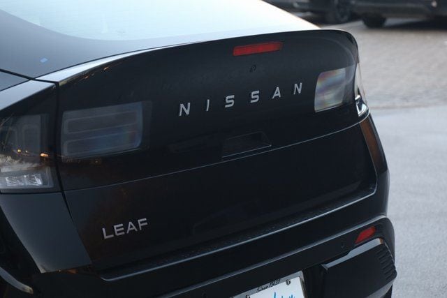 2026 Nissan LEAF Platinum+ - Photo 8