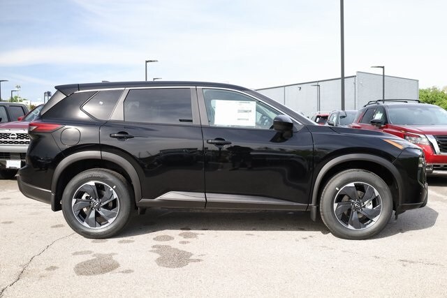 2025 Nissan Rogue SV photo 3