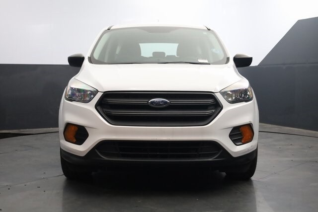 2019 Ford Escape S photo 3