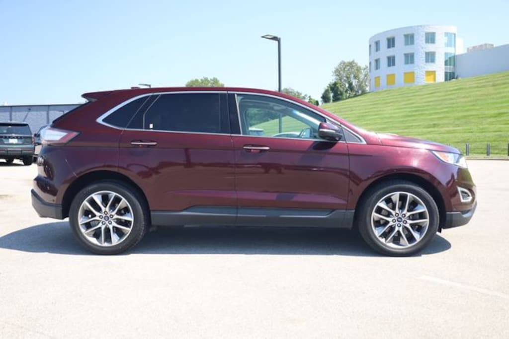 Used 2017 Ford Edge Titanium SUV