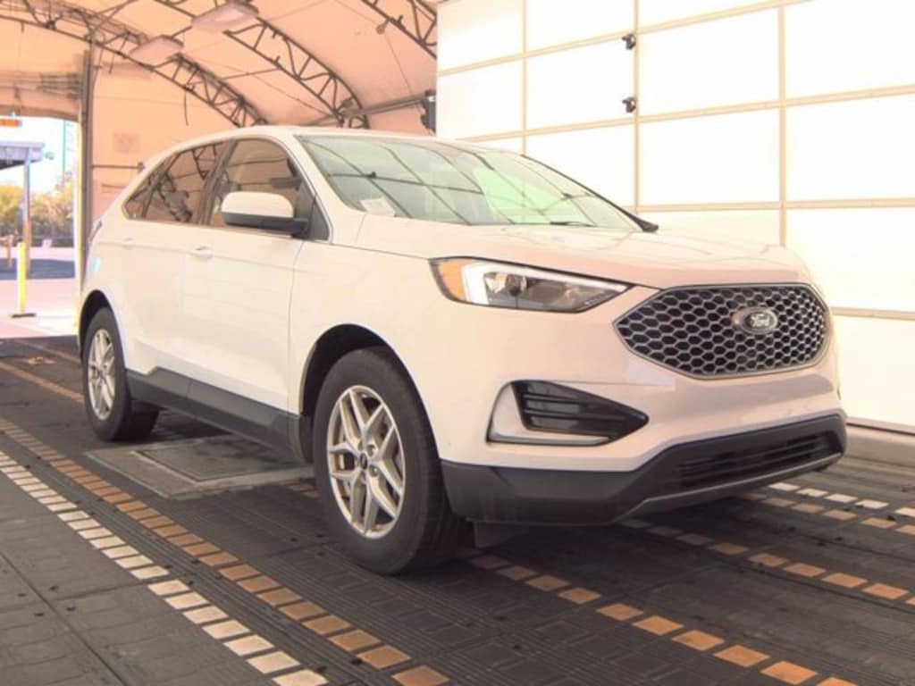 Used 2024 Ford Edge SUV
