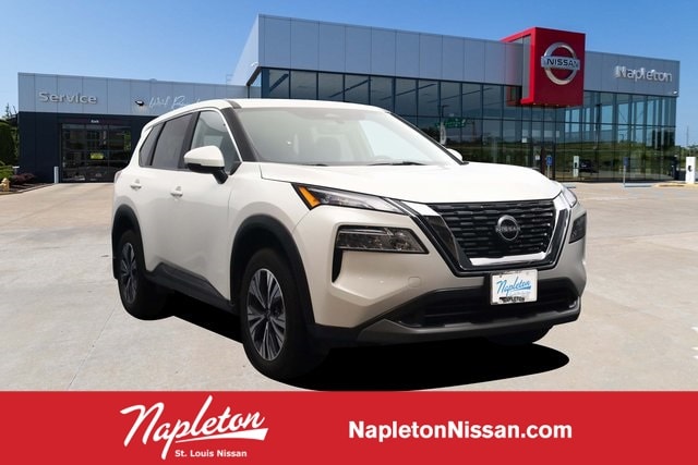 2023 Nissan Rogue SV's photo