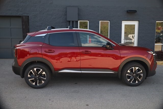 2026 Nissan Kicks SV photo 3