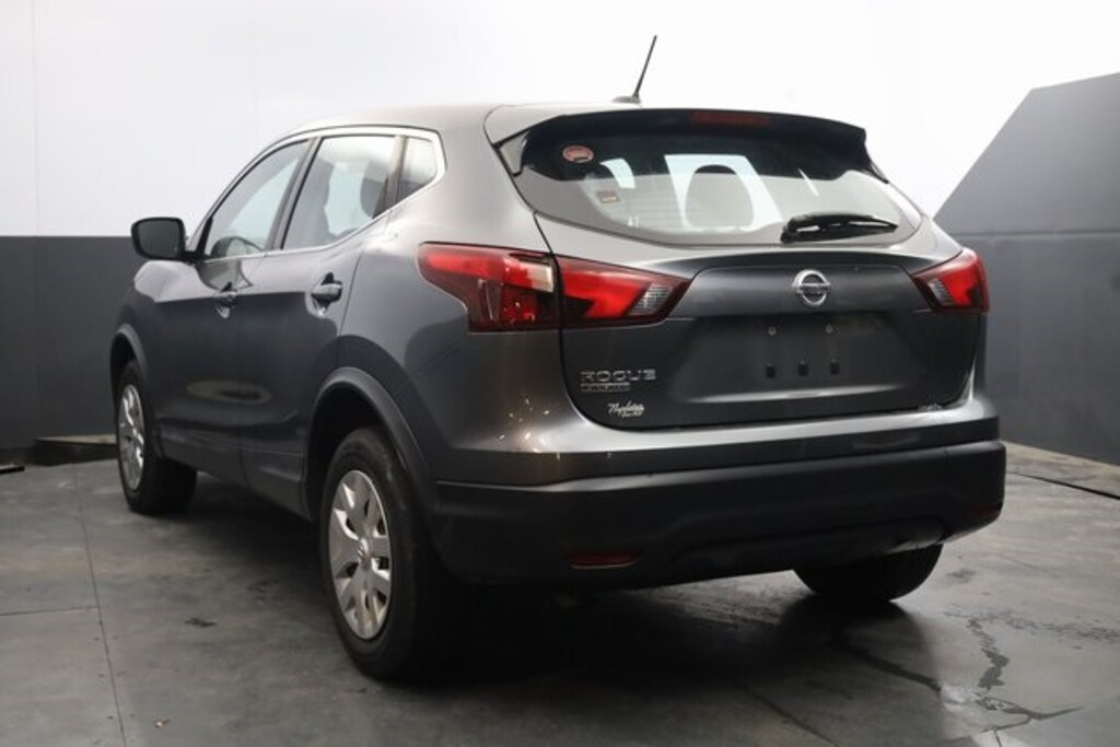 Used 2018 Nissan Rogue Sport S SUV