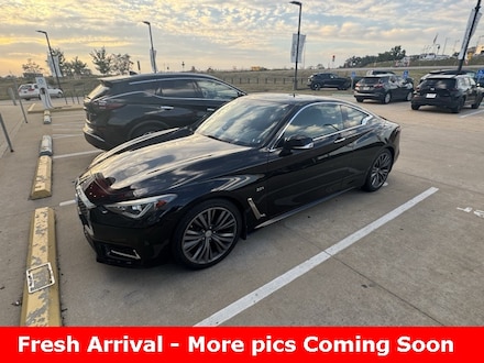 2017 INFINITI Q60 2.0t Premium Coupe