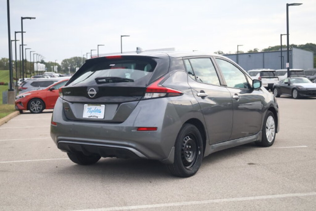 Used 2025 Nissan LEAF S Hatchback