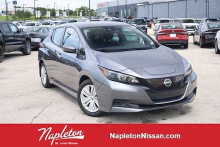 2025 Nissan LEAF S Hatchback