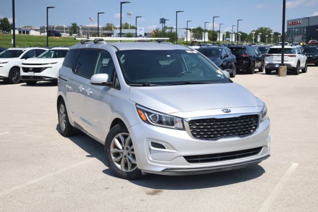 Used 2019 Kia Sedona EX Van Passenger Van