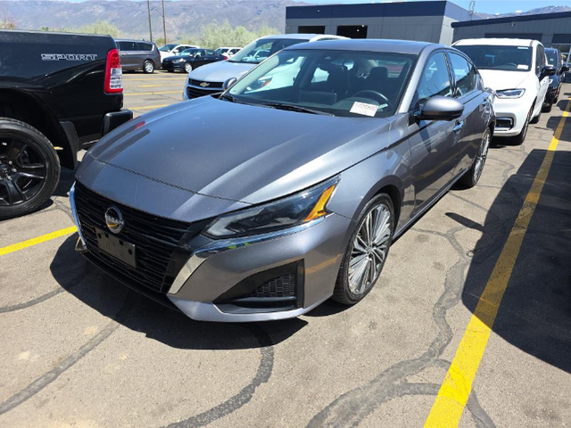2023 Nissan Altima 2.5 SL's photo