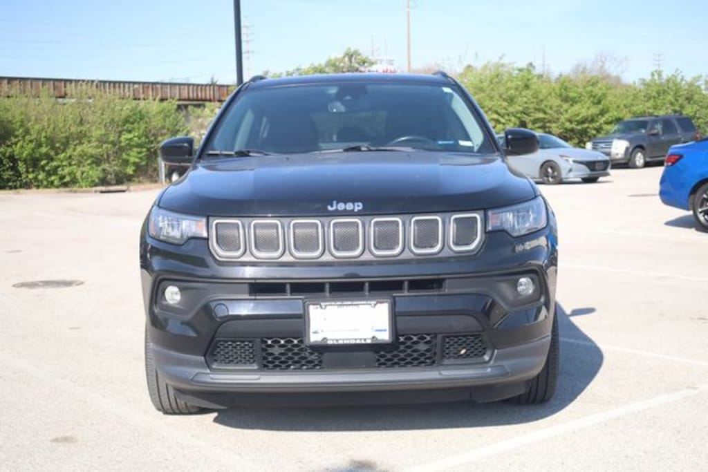Used 2022 Jeep Compass Latitude Lux SUV