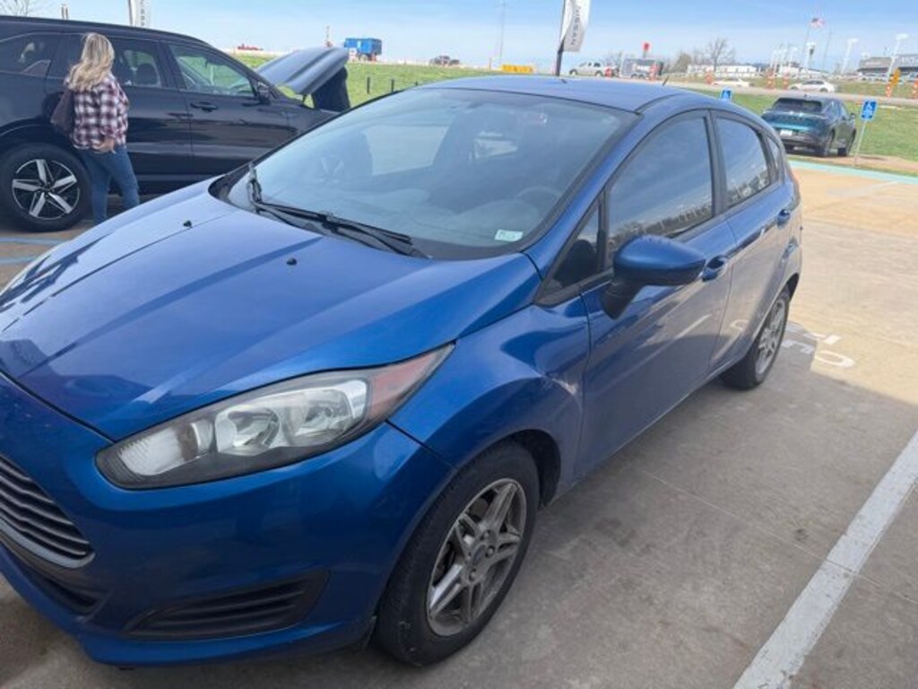 Used 2018 Ford Fiesta SE Hatchback