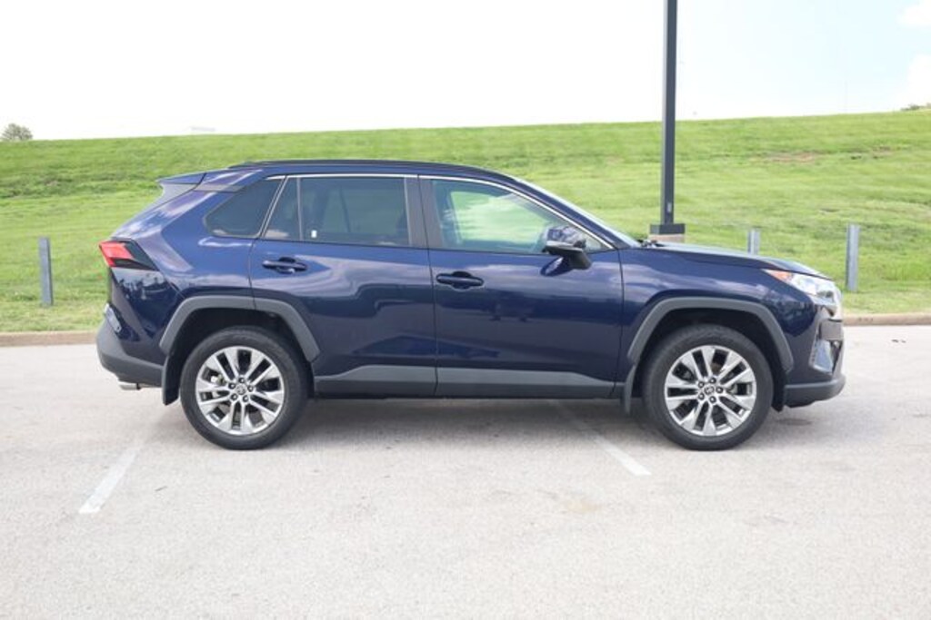 Used 2021 Toyota RAV4 XLE Premium SUV