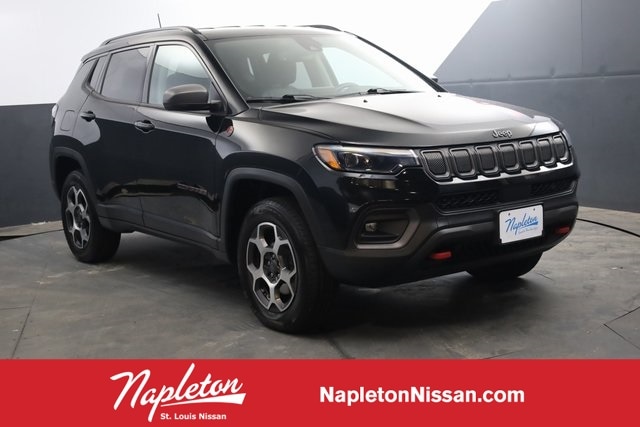 2022 Jeep Compass Trailhawk's photo