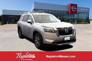2024 Nissan Pathfinder SL SUV