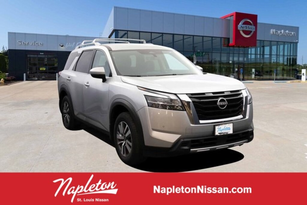 Used 2024 Nissan Pathfinder SL SUV