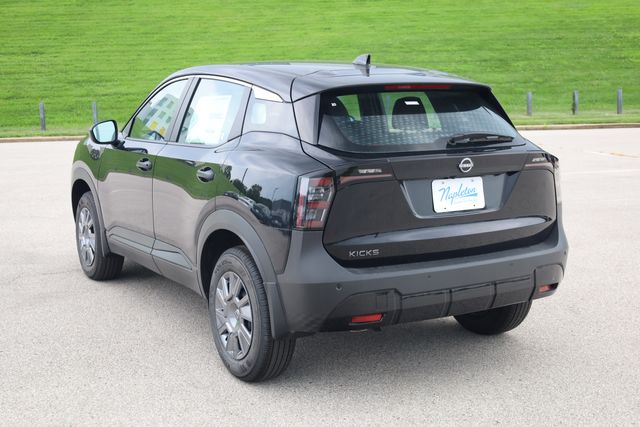 2026 Nissan KICKS S - Photo 6