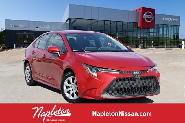 Used 2020 Toyota Corolla LE with VIN JTDEPRAE7LJ014024 for sale in Saint Louis, MO