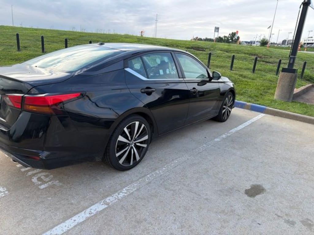 Used 2019 Nissan Altima 2.5 SR Sedan