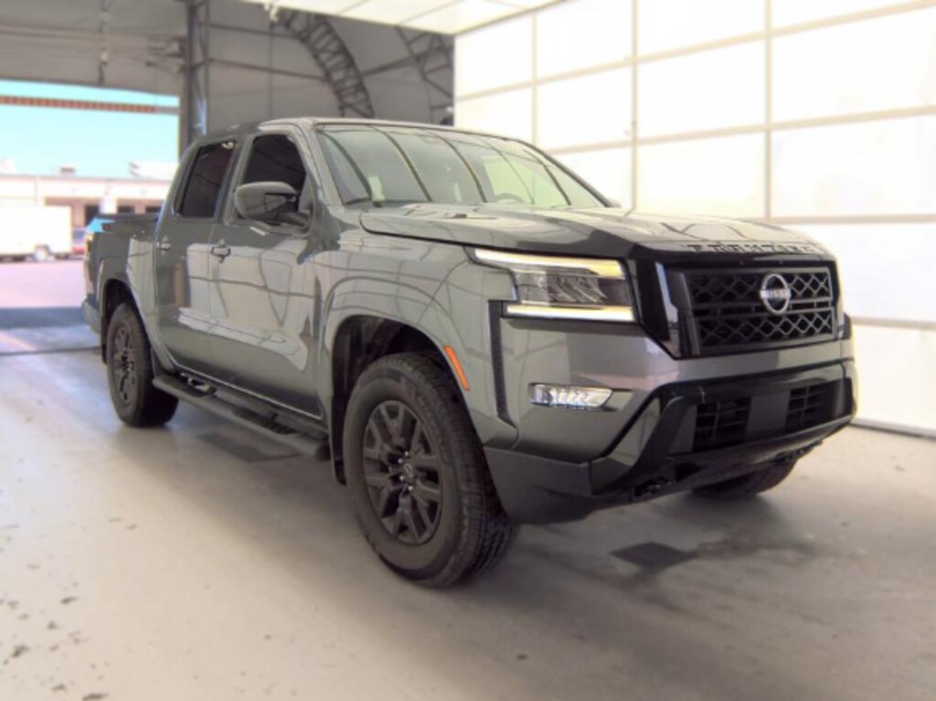 Used 2023 Nissan Frontier SV Truck Crew Cab