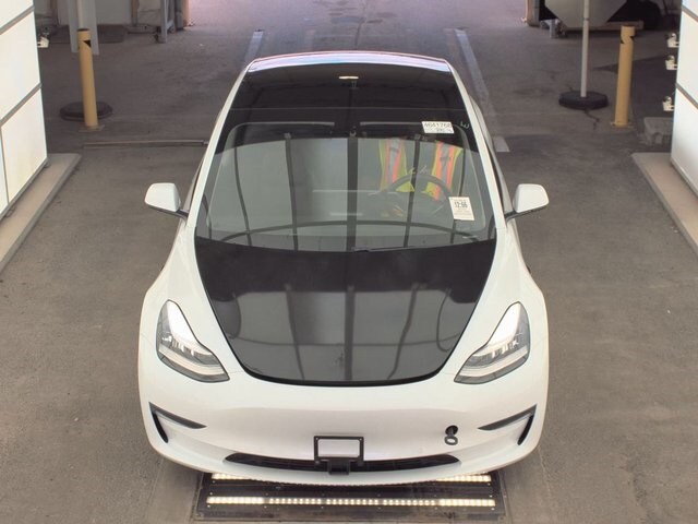2020 Tesla Model 3 photo 2