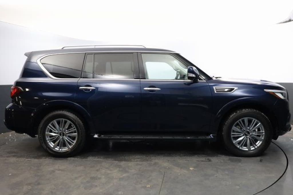 Used 2024 INFINITI QX80 LUXE SUV