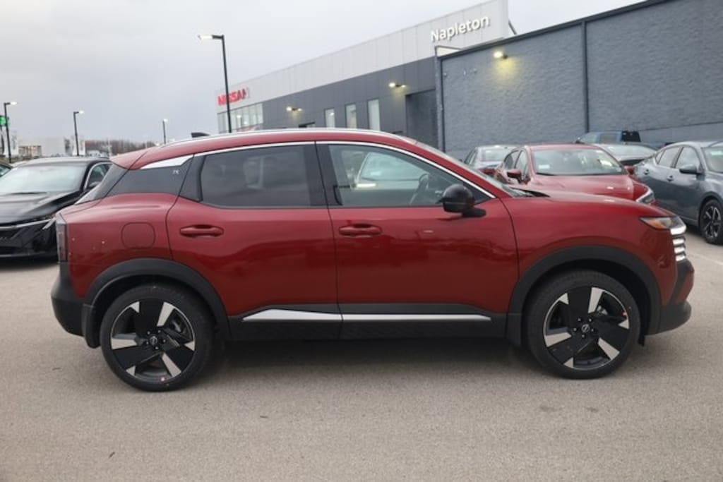 New 2026 Nissan Kicks SR SUV
