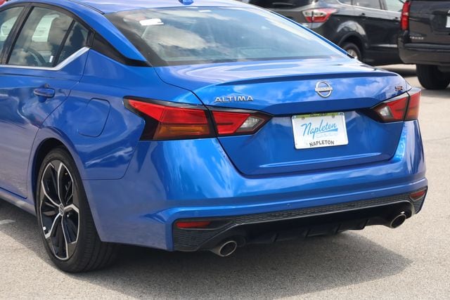 2025 Nissan Altima SR - Photo 8