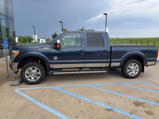 2016 Ford F-250 Lariat 4x4 Crew Cab 8' Box's photo