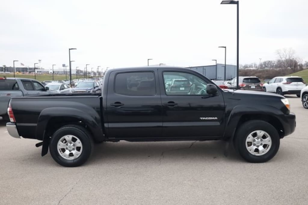 Used 2010 Toyota Tacoma PreRunner V6 Truck Double Cab