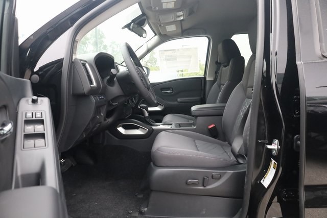 2026 Nissan Frontier SV - Photo 11