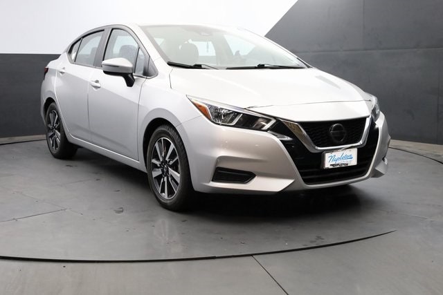 Used 2021 Nissan Versa Sedan SV with VIN 3N1CN8EV8ML821862 for sale in Saint Louis, MO