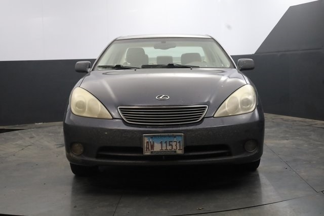 Used 2005 Lexus ES 330 with VIN JTHBA30G755137840 for sale in St. Louis, MO