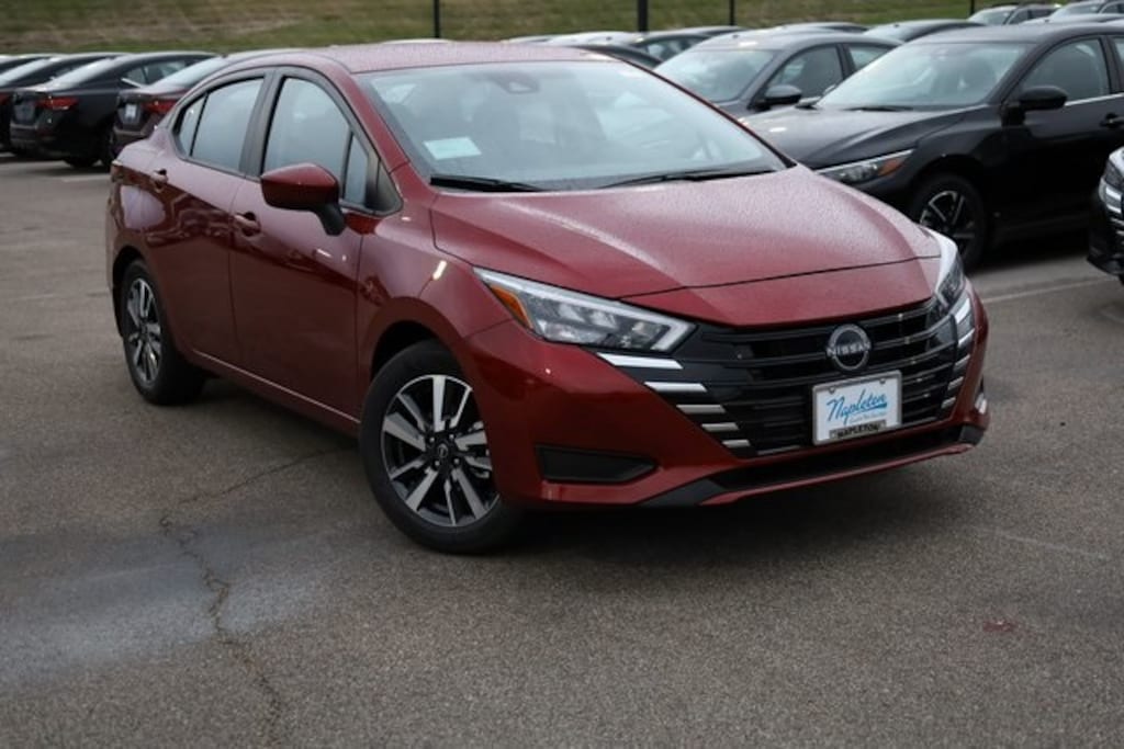 New 2025 Nissan Versa 1.6 SV Sedan