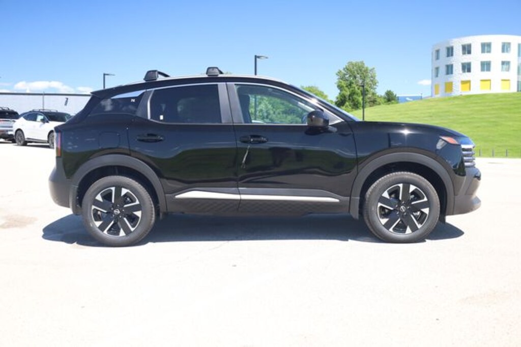 New 2026 Nissan Kicks SV SUV